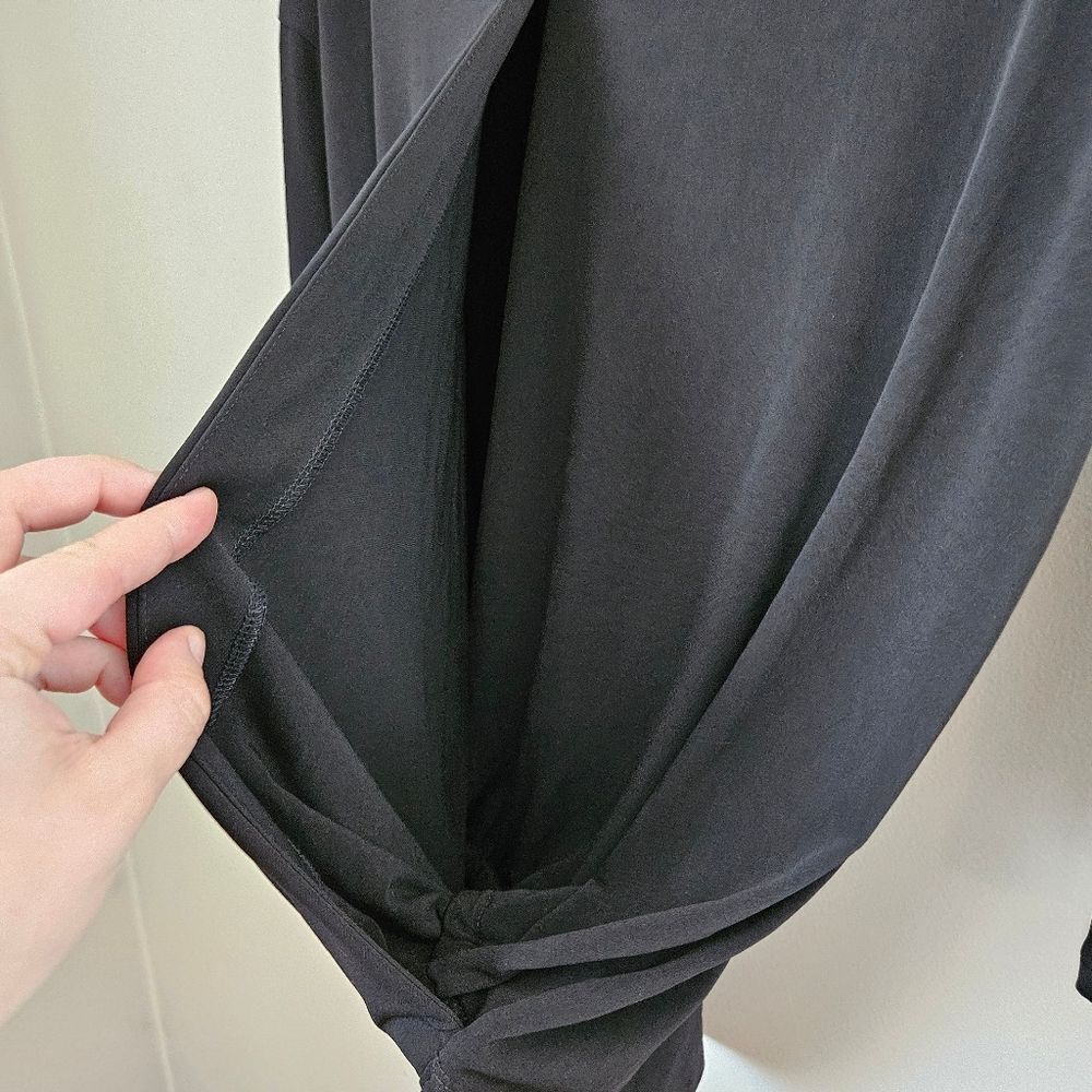 Paraphrase Blouse Black Wrap Long Sleeve V-Neck Black Business Casual Neutral - Picture 3 of 9